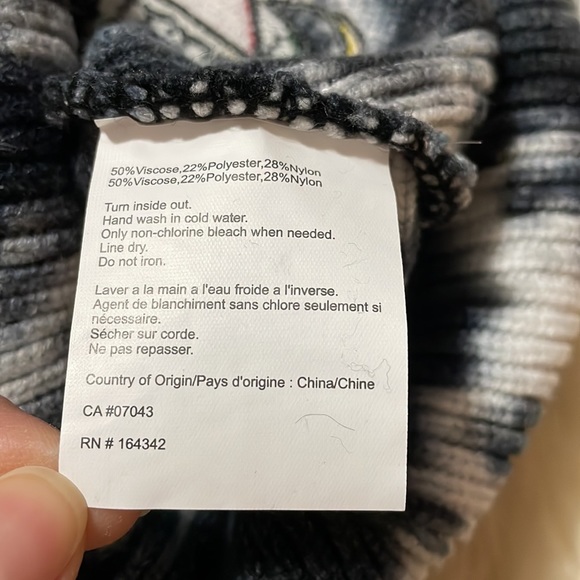 Y2K unisexe tie dye Ed Hardy beanie | winter toque | NWT - Picture 4 of 4